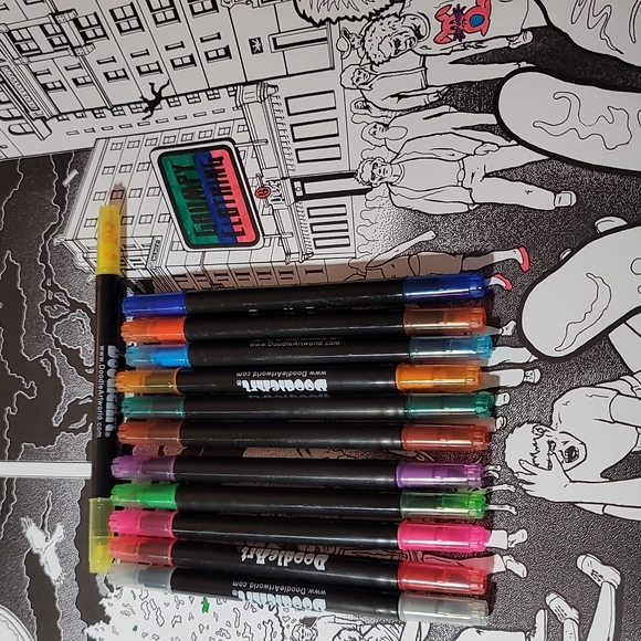 Doodleart NEW in tube ... old stock - Picture 10 of 13